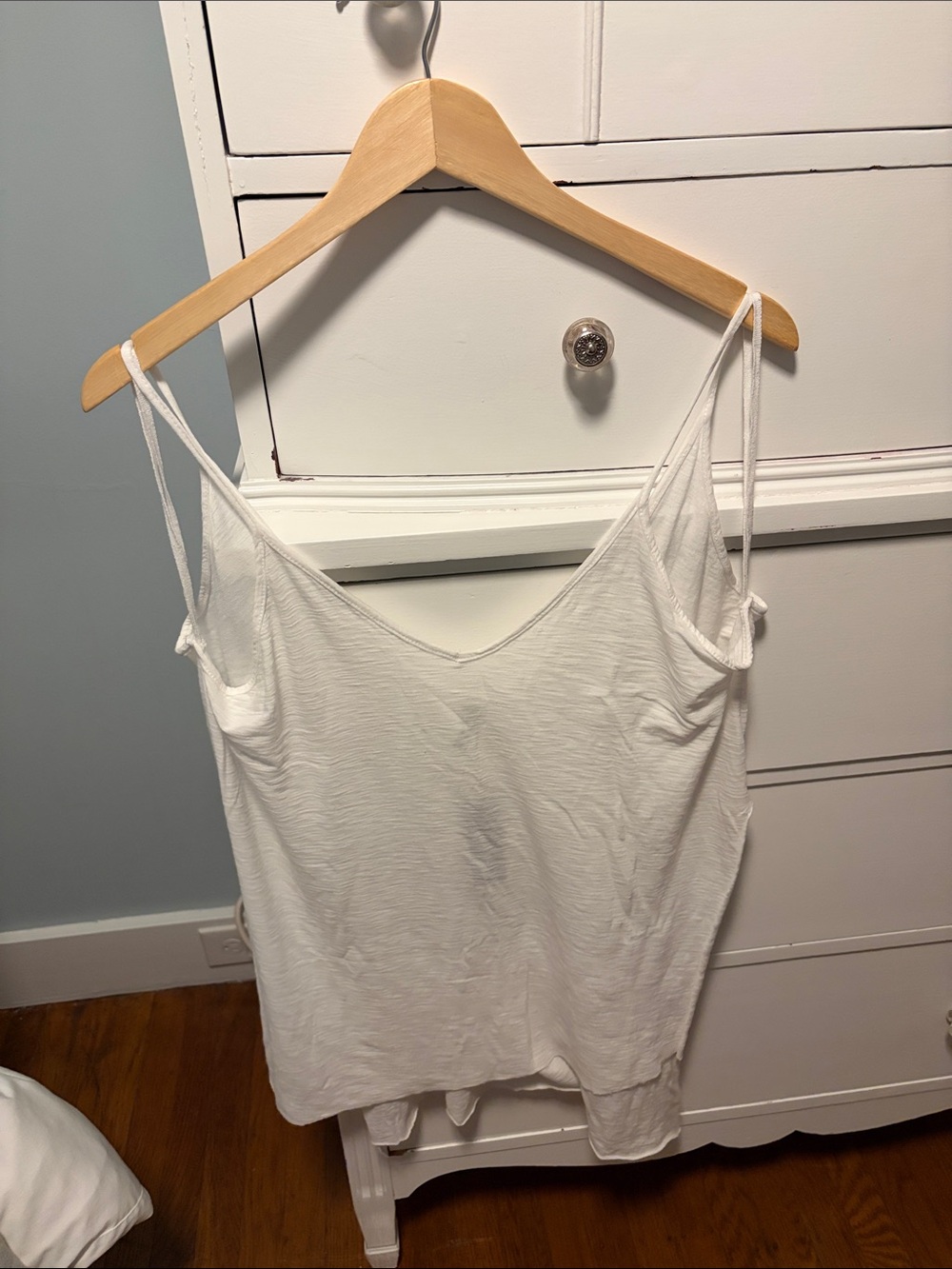 Everyday White V-Neck Spaghetti Strap Camisole
